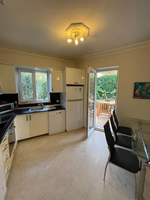 Excellent 3 Storey Villa With A Swimming Pool Belek Luaran gambar